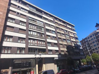 Piso en venta en Centro en Gijón