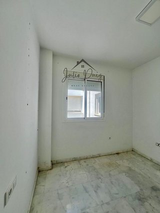 Piso en venta en Coria del Río