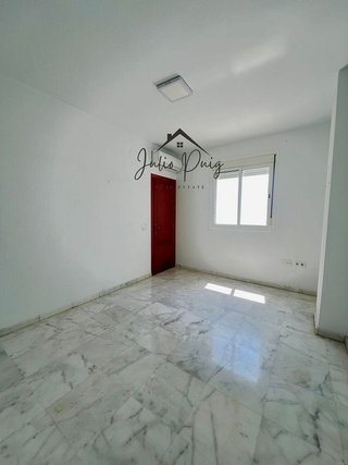 Piso en venta en Coria del Río