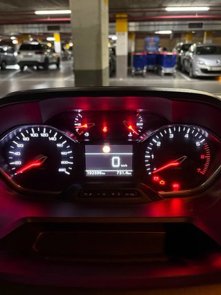 Peugeot Rifter Long 7 plazas