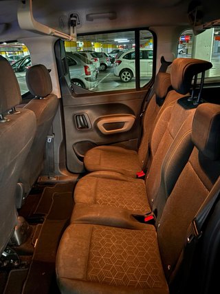 Peugeot Rifter Long 7 plazas