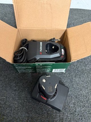 Batería 4Ah y Cargador 12V Parkside