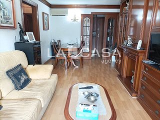 Piso en venta en Riu en Santa Coloma de Gramanet