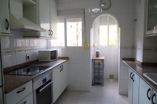 Piso en alquiler en Doctor Barraquer - G. Renfe - Policlínico en Sevilla