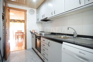 Piso en venta en Bellvitge en Hospitalet de Llobregat, L´