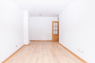 Piso en venta en Ensanche de Vallecas - Valdecarros en Madrid
