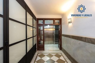 Piso en venta en Centro - Sagrario en Granada