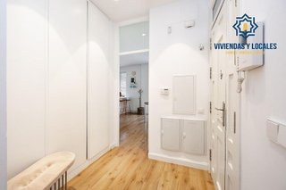 Piso en venta en Centro - Sagrario en Granada