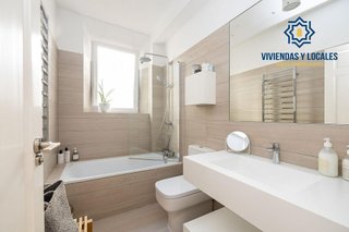 Piso en venta en Centro - Sagrario en Granada
