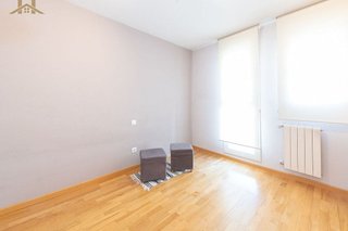 Piso en venta en Las Tablas en Madrid