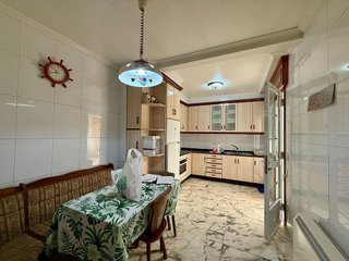Piso en venta en Grove (O)