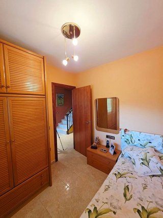 Chalet en venta en Vallirana