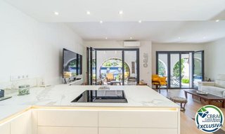 Chalet en venta en Empuriabrava en Castelló d´Empúries