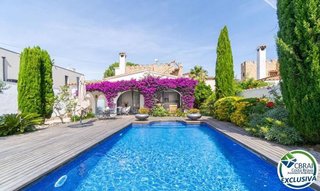 Chalet en venta en Empuriabrava en Castelló d´Empúries