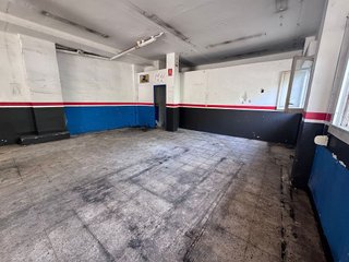 Local comercial en venta en Vinyets - Molí Vell en Sant Boi de Llobregat