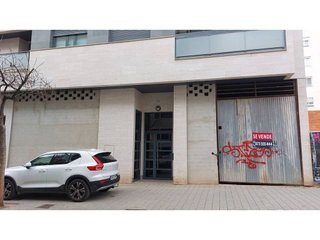 Local comercial en venta en Hermanos Falcó - Sepulcro Bolera en Albacete