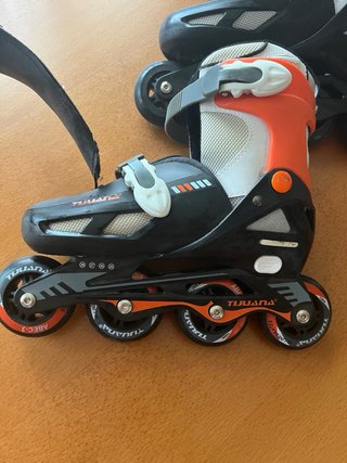 Patines en línea ajustables con pack protecciones