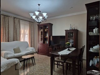 Piso en venta en Lucena
