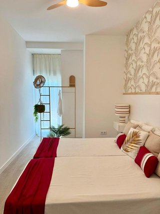 Piso en venta en Colores - Entreparques en Sevilla