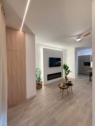 Piso en venta en Colores - Entreparques en Sevilla
