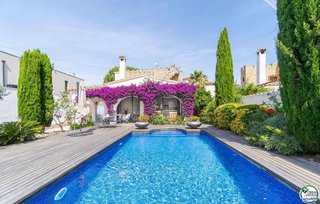 Chalet en venta en Empuriabrava en Castelló d´Empúries