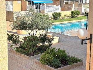 Casa adosada en venta en Playa de los Locos en Torrevieja