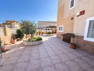 Casa adosada en venta en Playa de los Locos en Torrevieja