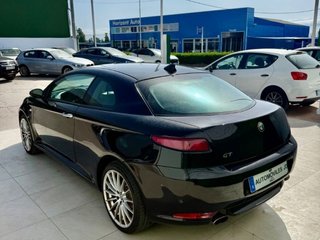 Alfa Romeo GT 2005