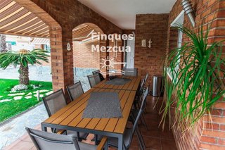 Chalet en venta en Berà Mar - El Francaset en Roda de Barà