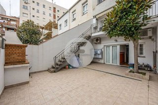 Casa pareada en venta en Centre en Sabadell