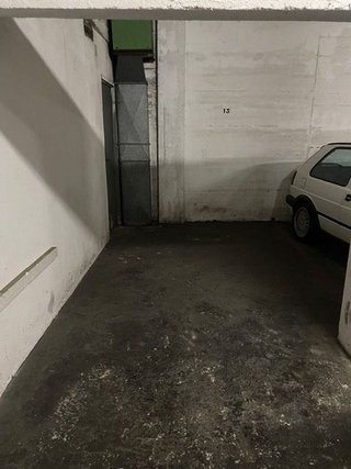 Garaje en venta en Calvario - Santa Rita en Vigo