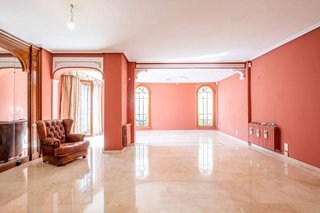 Chalet en venta en Ruiseñores en Zaragoza