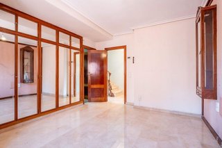 Chalet en venta en Ruiseñores en Zaragoza