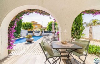 Casa en venta en Empuriabrava en Castelló d´Empúries