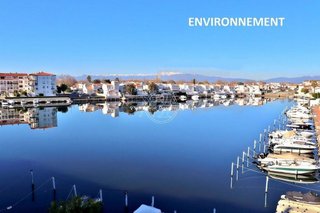 Piso en venta en Empuriabrava en Castelló d´Empúries