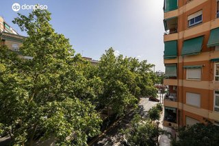 Piso en venta en Barrio de Zaidín en Granada