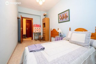 Piso en venta en Barrio de Zaidín en Granada