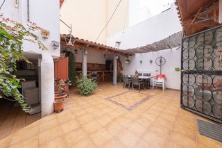 Chalet en venta en Guanarteme en Palmas de Gran Canaria(Las)
