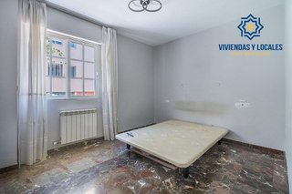 Piso en venta en Bola de Oro - Serrallo en Granada