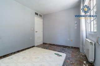 Piso en venta en Bola de Oro - Serrallo en Granada