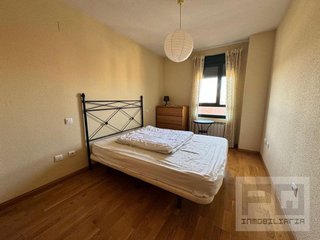 Piso en venta en Universidad en Ávila