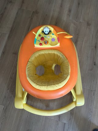 Correpasillos Chicco123 naranja y amarillo OFERTON