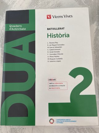 Història, 2 Batxillerat, Dos llibres