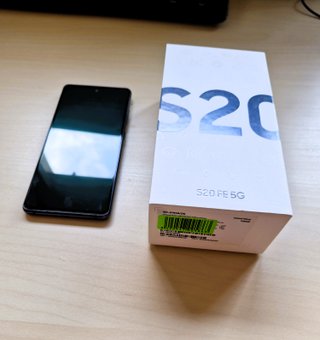 Samsung Galaxy S20 FE 128GB+ Funda de regalo