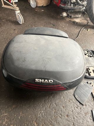 Baúl y Soporte Suzuki Burgman 400 2018