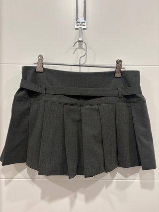 Falda pantalón Zara gris con cinturón