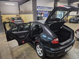 SEAT Leon 2004