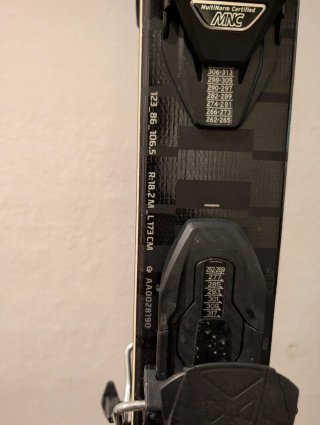 Esquís Atomic Vantage 86 Ti (+ porta esqui!!)