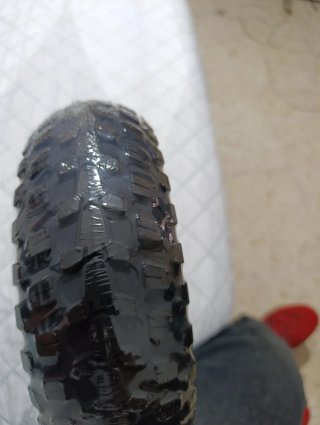 Neumático para patinete eléctrico