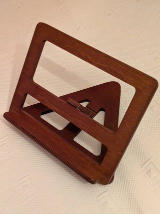Soporte lectura madera